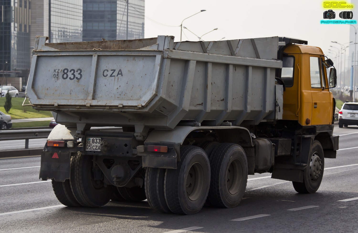 в один самосвал загрузили 260 23 45. переоборудование камаза на самосвал из тягача. кассетный самосвал. в один самосвал загрузили 260 23 45. переделка седельного тягача в самосвал.