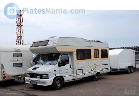 700 MKS, Pilote R-Series