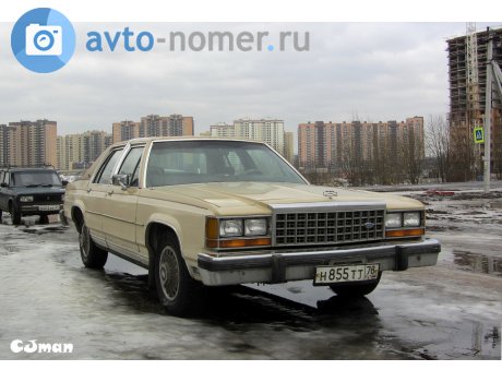 н855тт78, Ford Crown Victoria