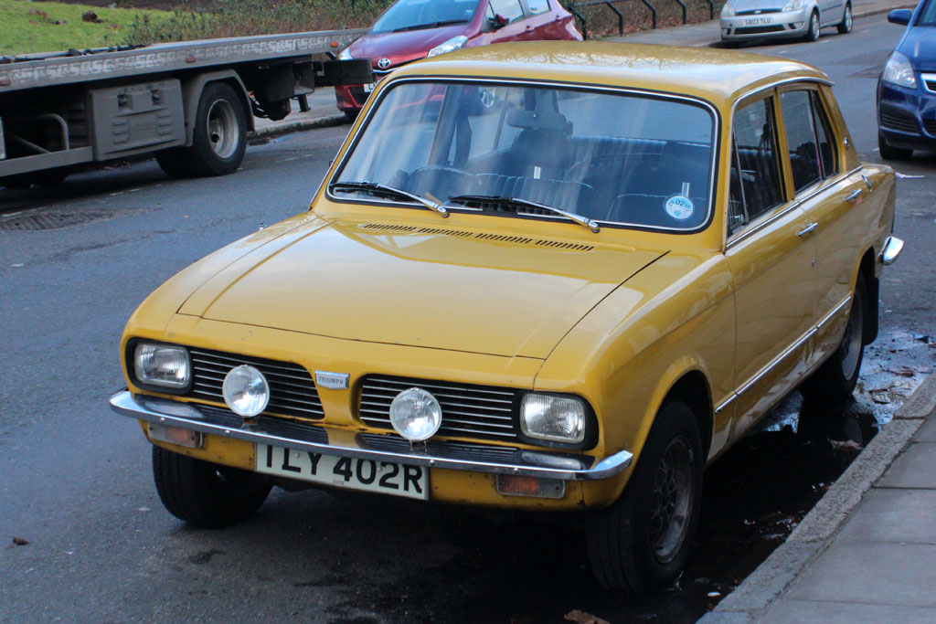 TLY402R, Triumph Dolomite 