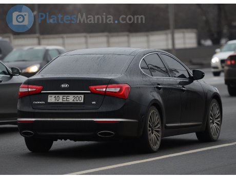 10 EE 200, Kia Cadenza