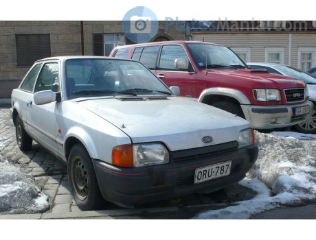 ORU-787, Ford Escort