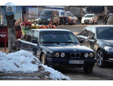 AN AY 880, BMW 5 Series