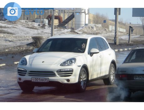 с001мм64, Porsche Cayenne
