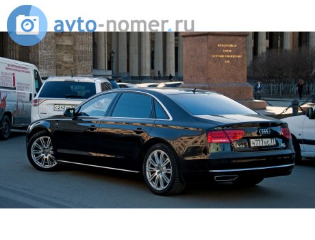 н777нс77, Audi A8