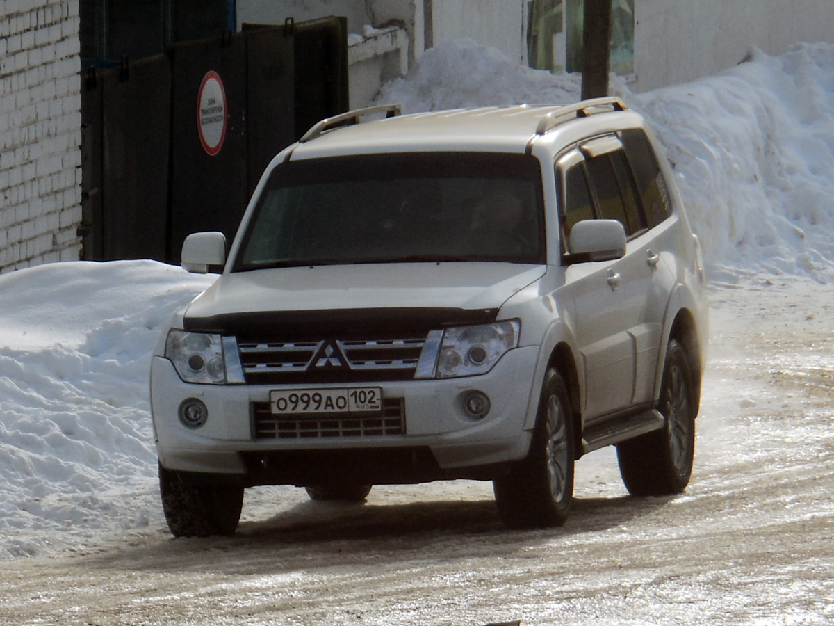 о 999 ао 102, Mitsubishi Pajero 4th gen 5-door SUV (V90/NS/NT/NW/NX), 2006–2021