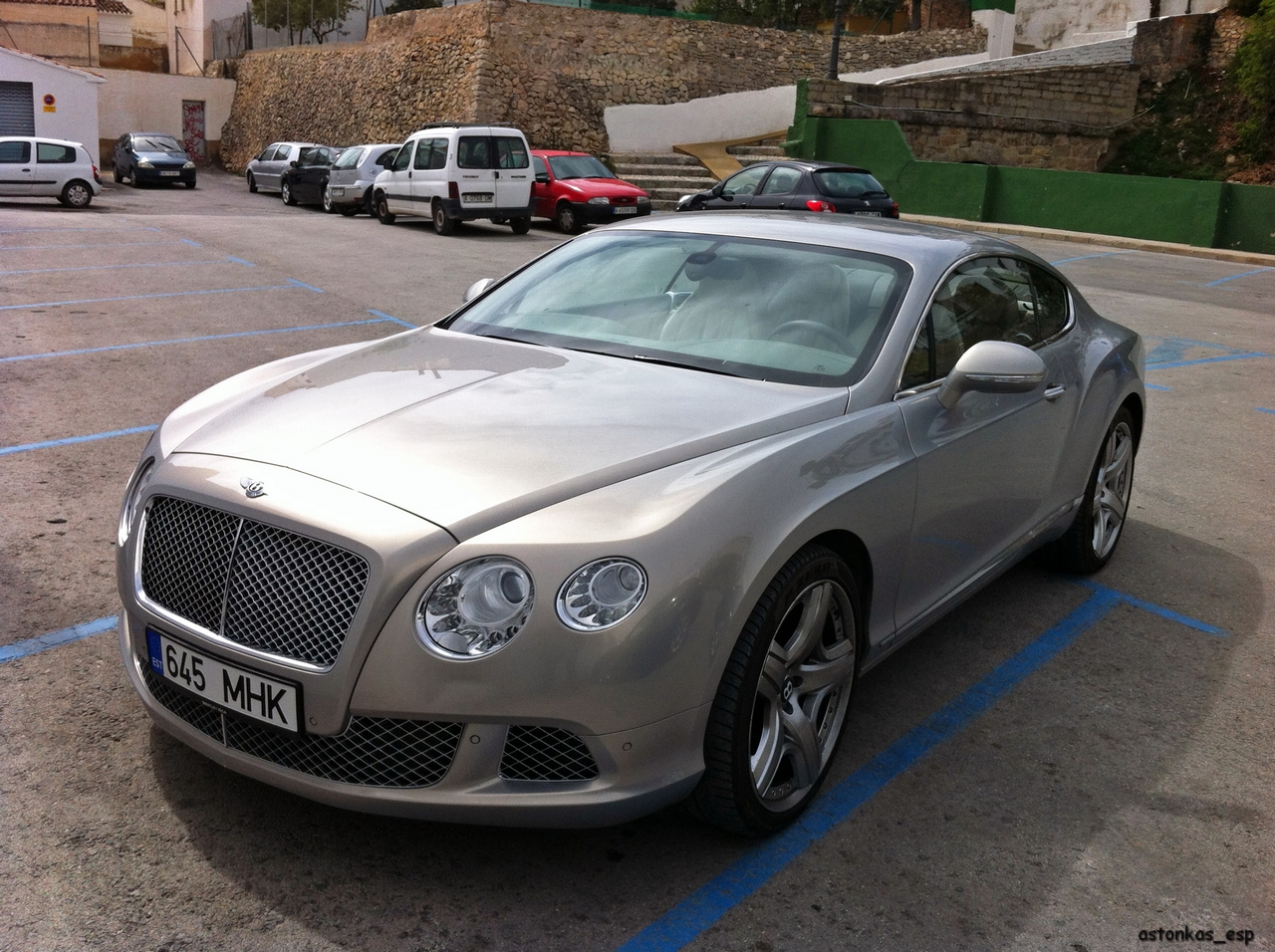 Bentley Continental w12 2008