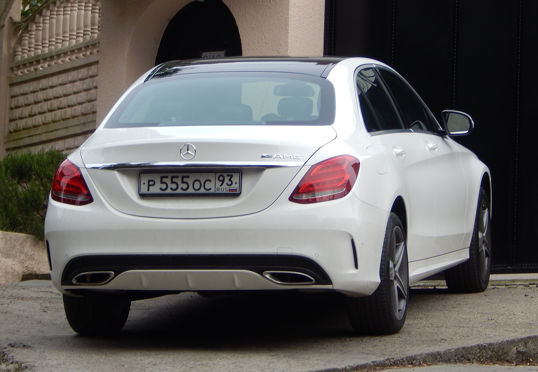 р 555 ос 93, Mercedes-Benz C-Klasse 4th gen Sedan (W205), 2014–2021