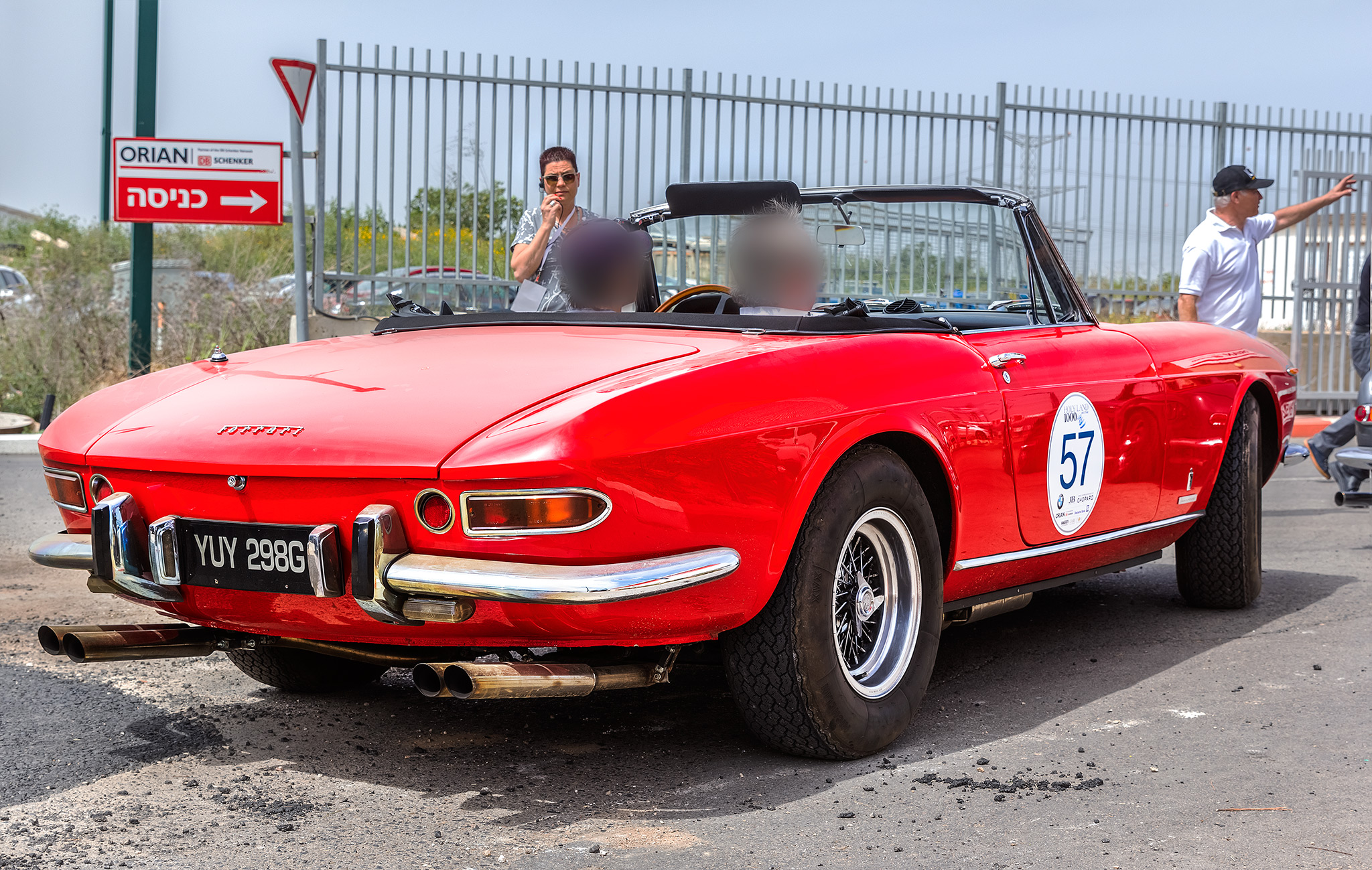 YUY298G, Ferrari 365 365 GTS (1968–1970)