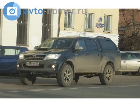 о888кх69, Toyota Hilux