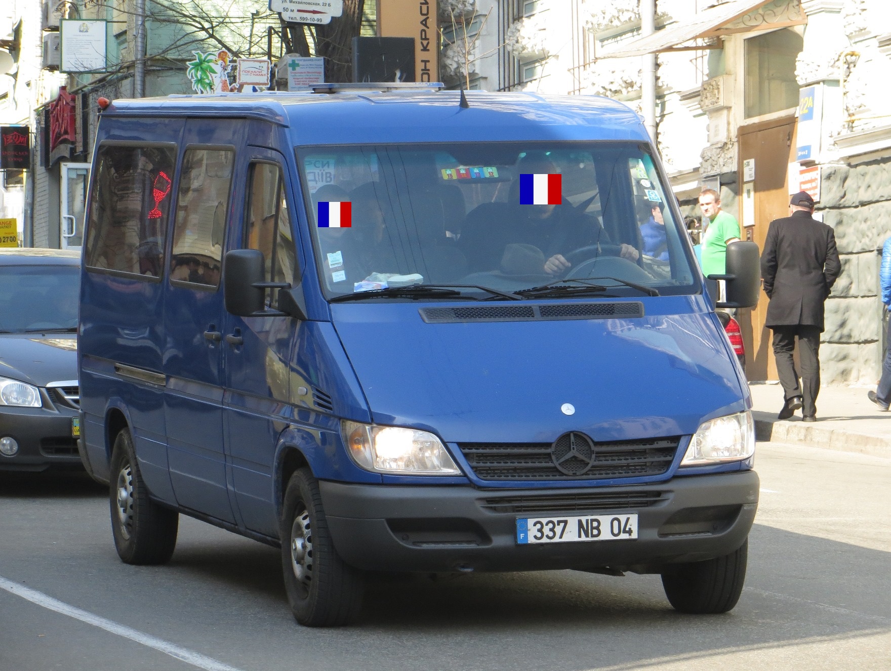 337 NB 04, Mercedes-Benz Sprinter 1st gen (Classic) (W901–905), facelift, 2000–2006 (2013–2018 for CIS-market)