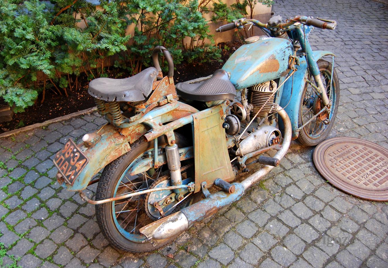 9834 ЛАИ, Izh 350 350, 1946–1951