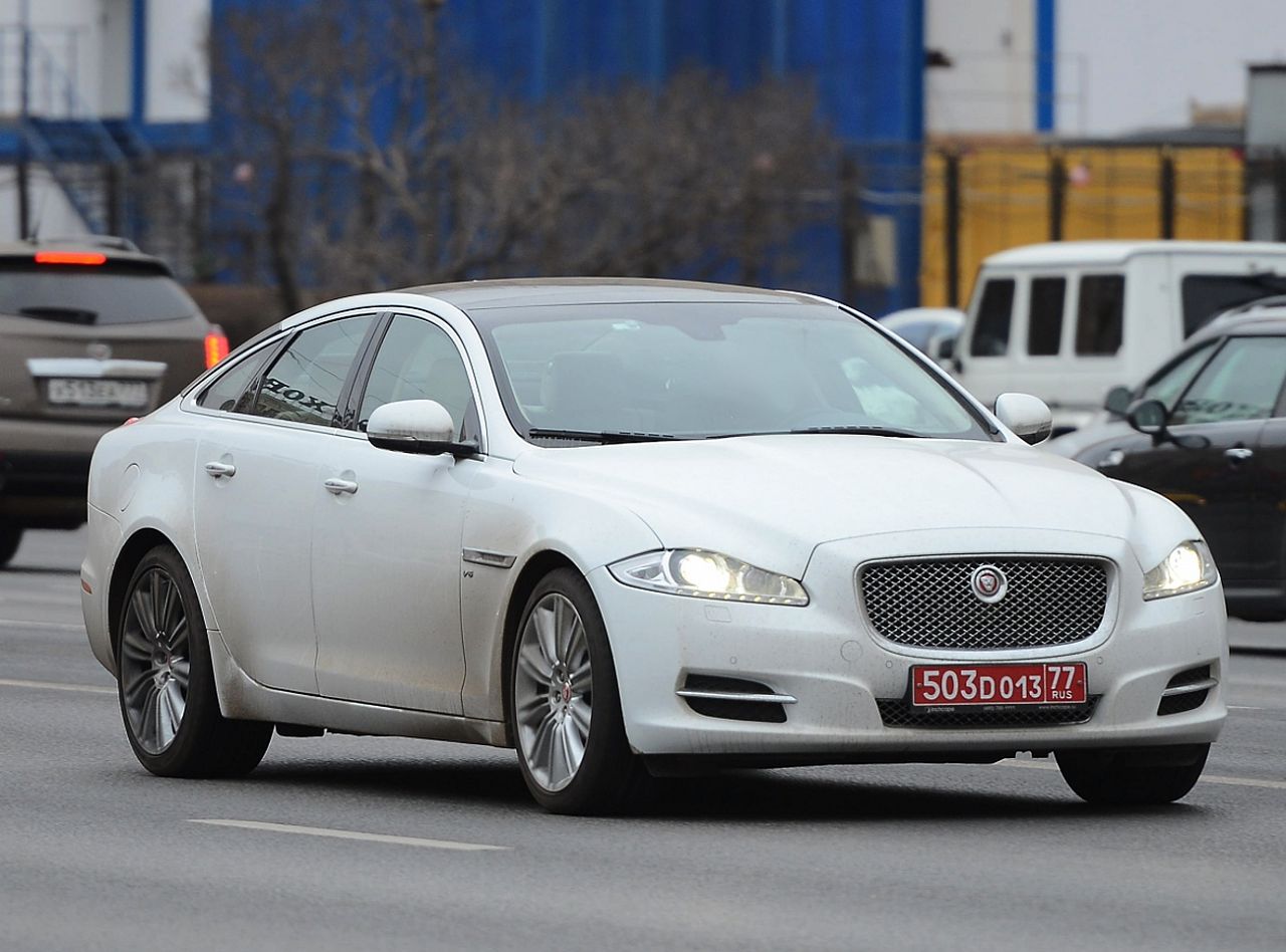 503 D 013 77, Jaguar XJ 6th gen (X351), 2009–2019