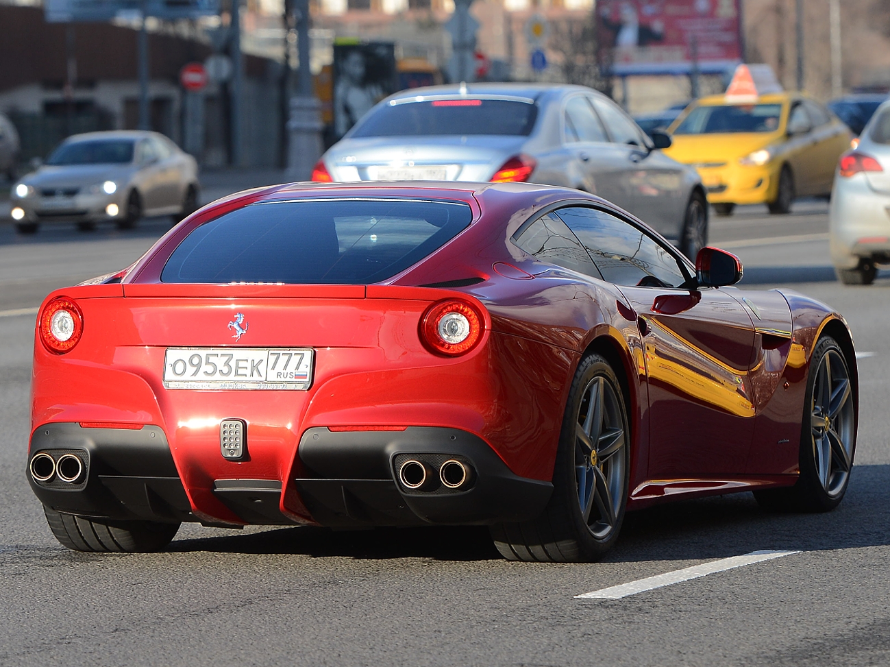 Ferrari sp12 EC ааа777