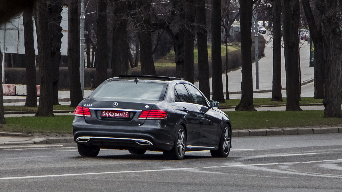 044 D 066 77, Mercedes-Benz E-Klasse 4th gen Sedan (W212), facelift, 2013­–2016