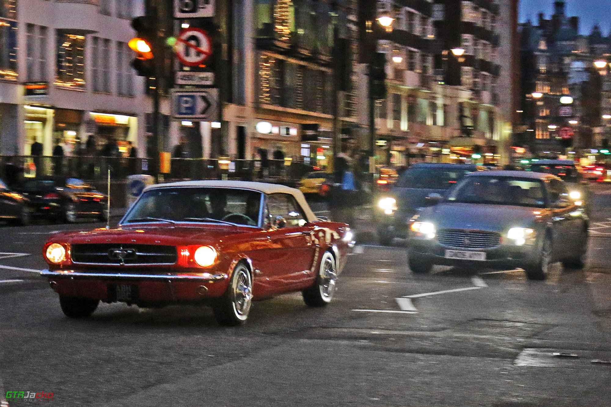 ABH118C, Ford Mustang 1st gen 2-door Convertible (76), 1964–1970