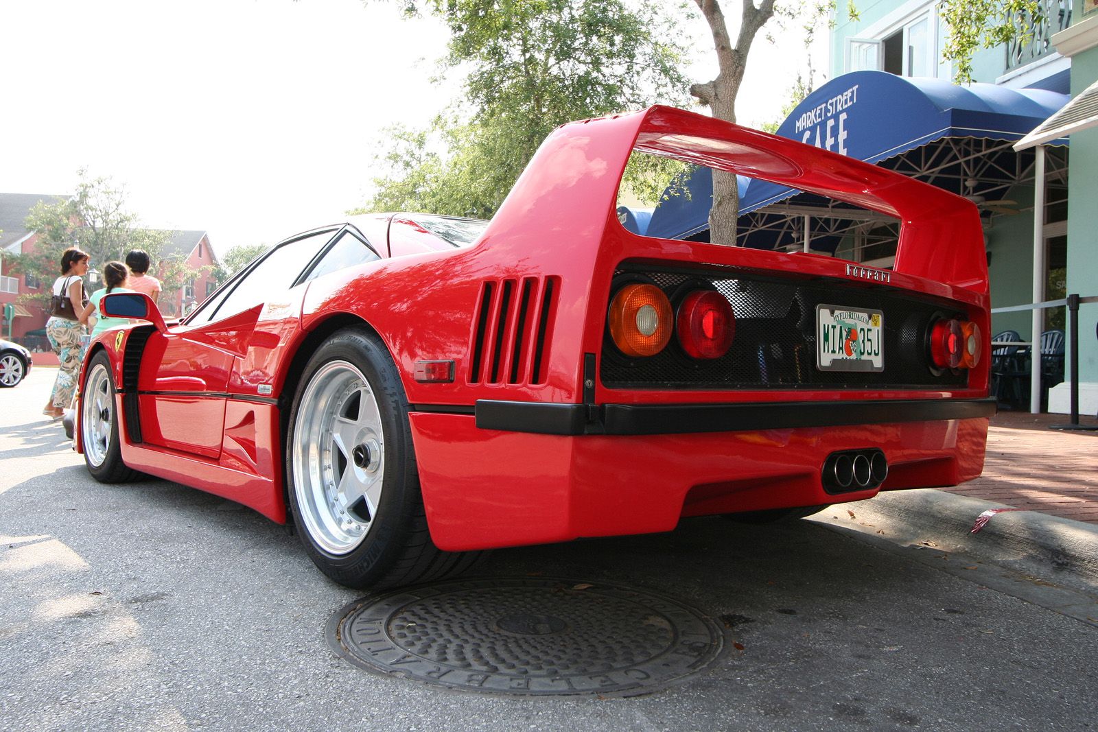 MIA 35J, Ferrari F40 1st gen (F120), 1987–1992