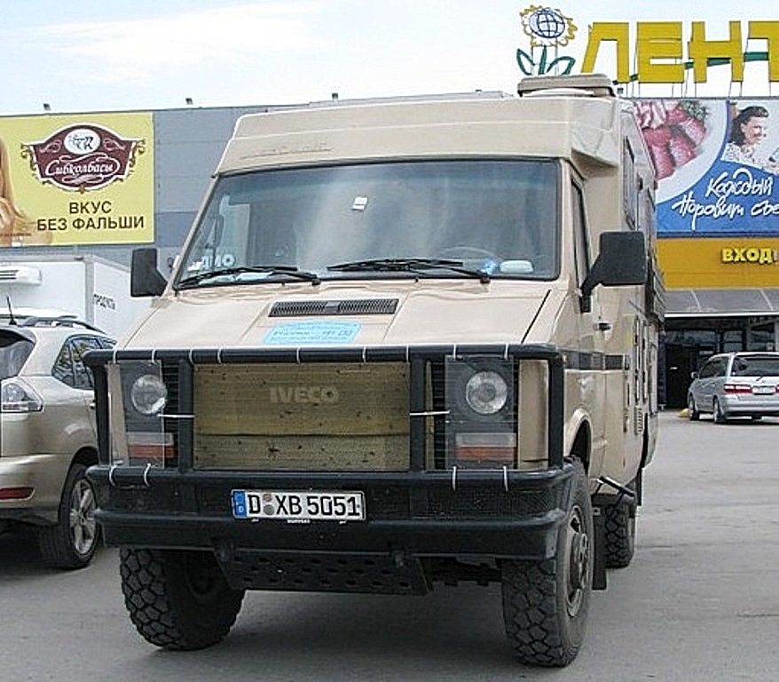 D XB 5051, Iveco VM 90 