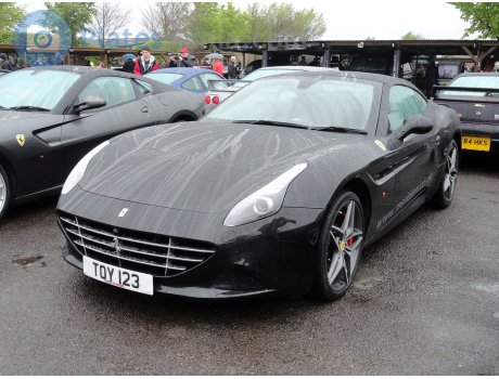 TOY 123, Ferrari California