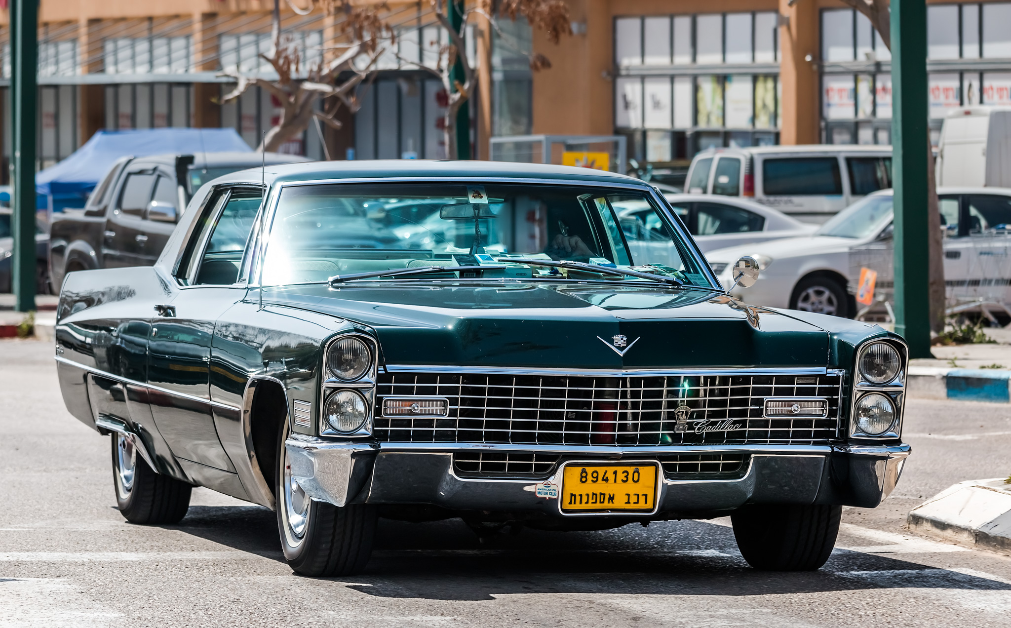894-130, Cadillac Calais 1st gen 2-door Hardtop Coupé (68247/68257; C-body), 1965–1969