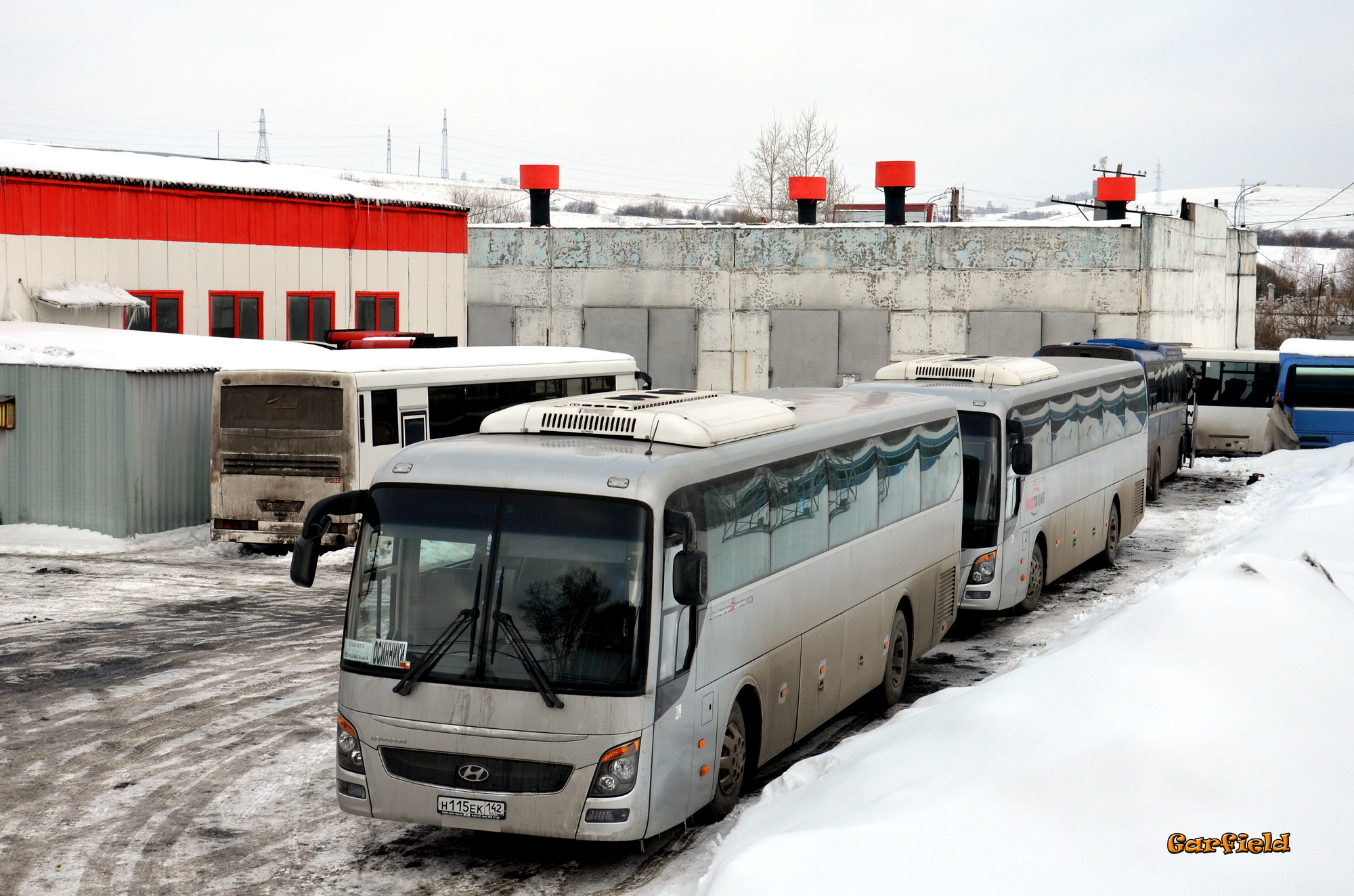 Красноярск новокузнецк. Неотранс Красноярск. Неотранс Новокузнецк. Автобус Новокузнецк Красноярск. ЕК 142 63.