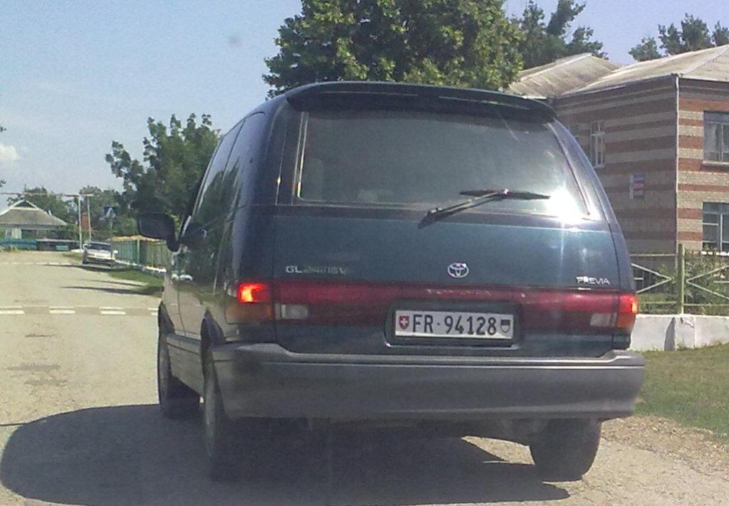 FR 94128, Toyota Previa 1st gen (R10/R20), 1990–2000