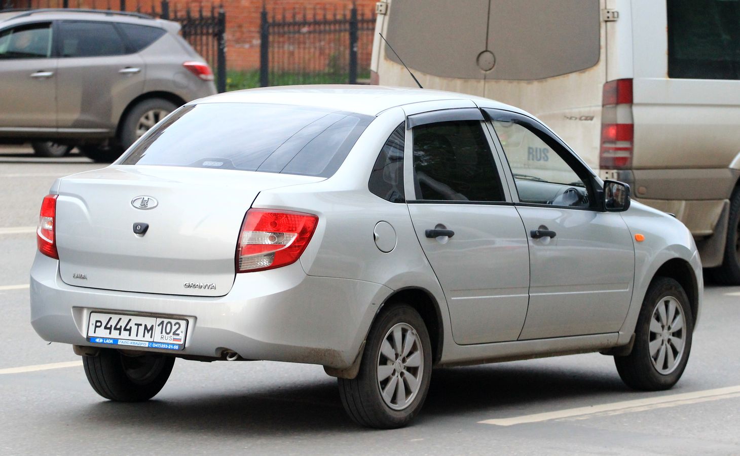 2190. Lada Granta 2190. Лада Гранта 2010. Гранта р517тм116. Lada Granta 2190 х.