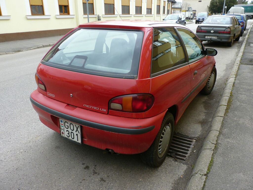 GOX-301, Geo Metro 2nd gen Hatch, 1995–2001