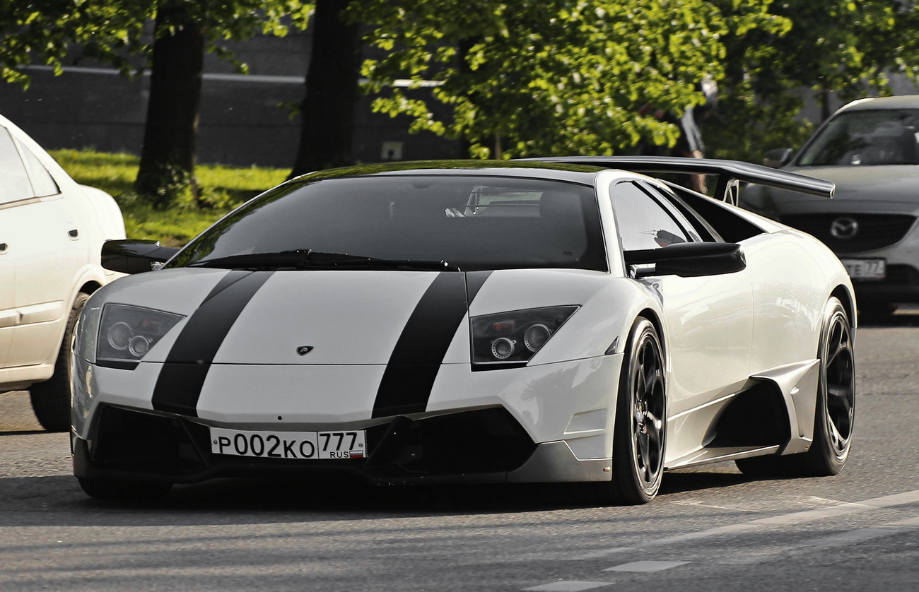 Lamborghini Murcielago SV белая