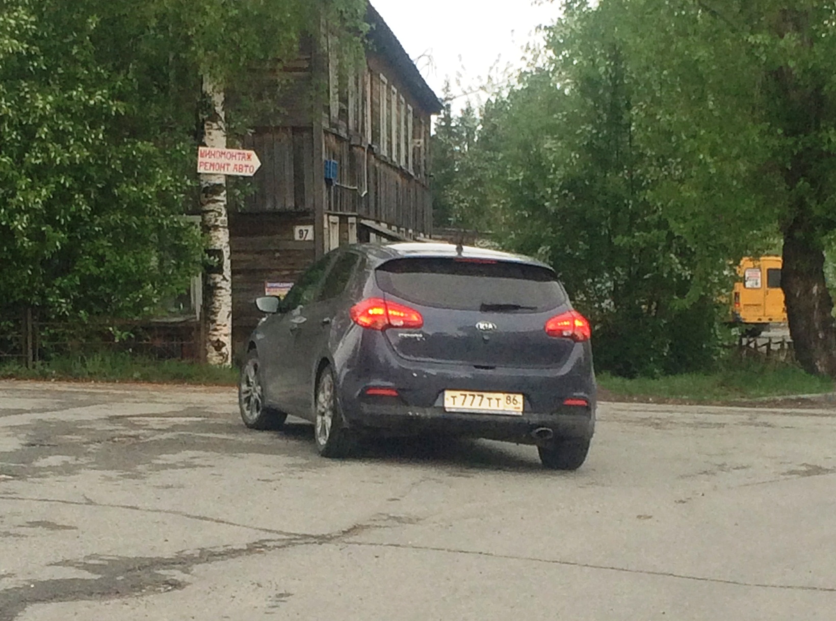 т 777 тт 86, Kia Ceed 