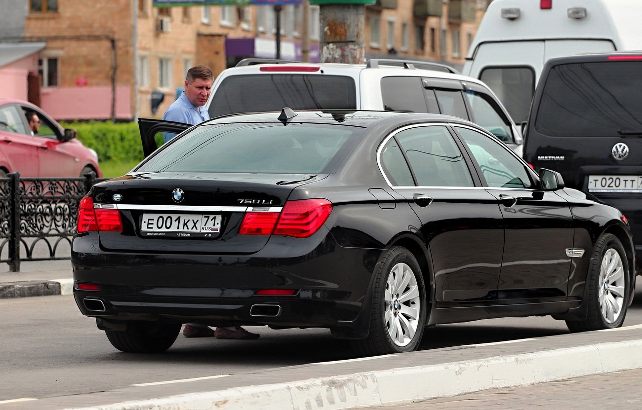 Автономера амр 97. Екх мерседес. Что значат номера екх. Bmw e65 екх. Автономера амр 97.