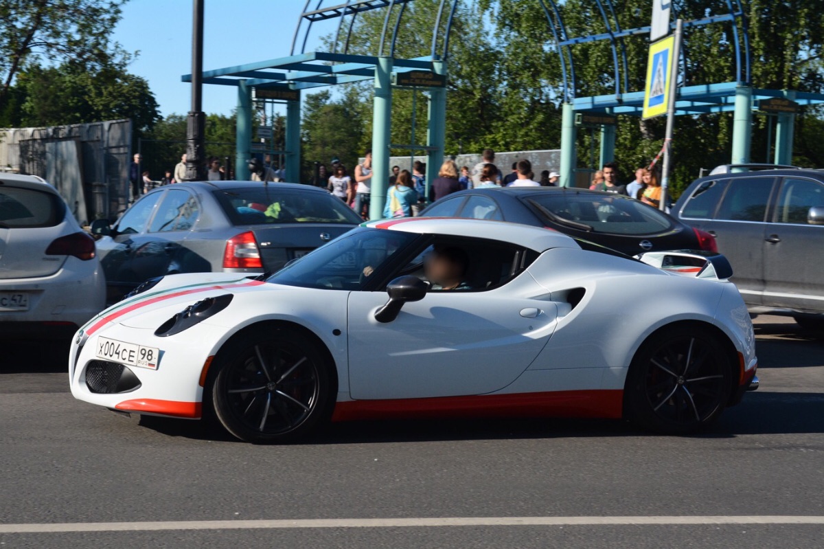 х 004 се 98, Alfa Romeo 4C 1st gen Coupé (960), 2013–2019