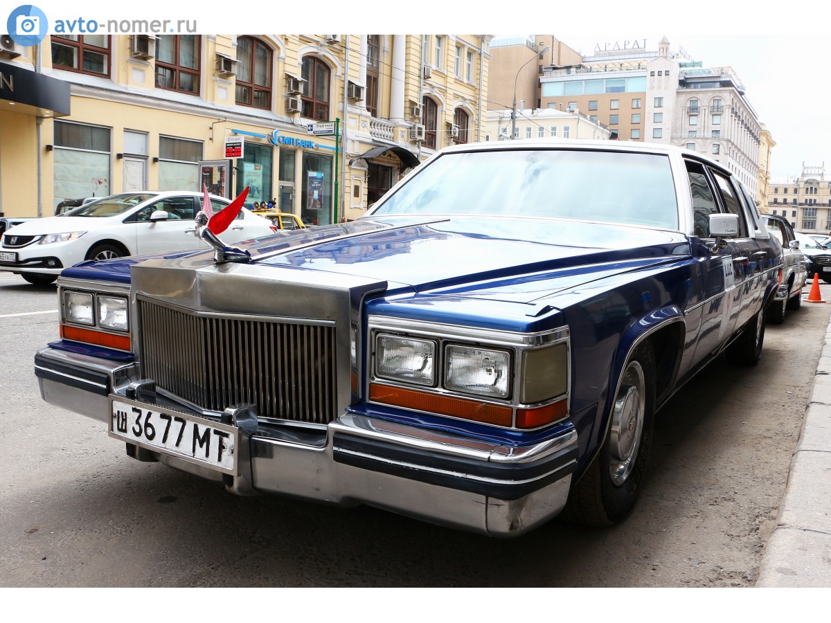 ш 3677 МТ, Cadillac Fleetwood 