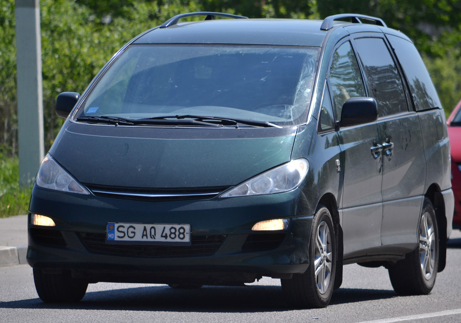 Toyota previa фото