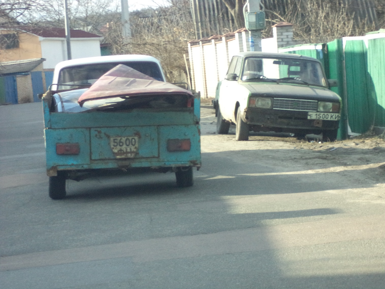 5600 ФН, Trailers (1977) 