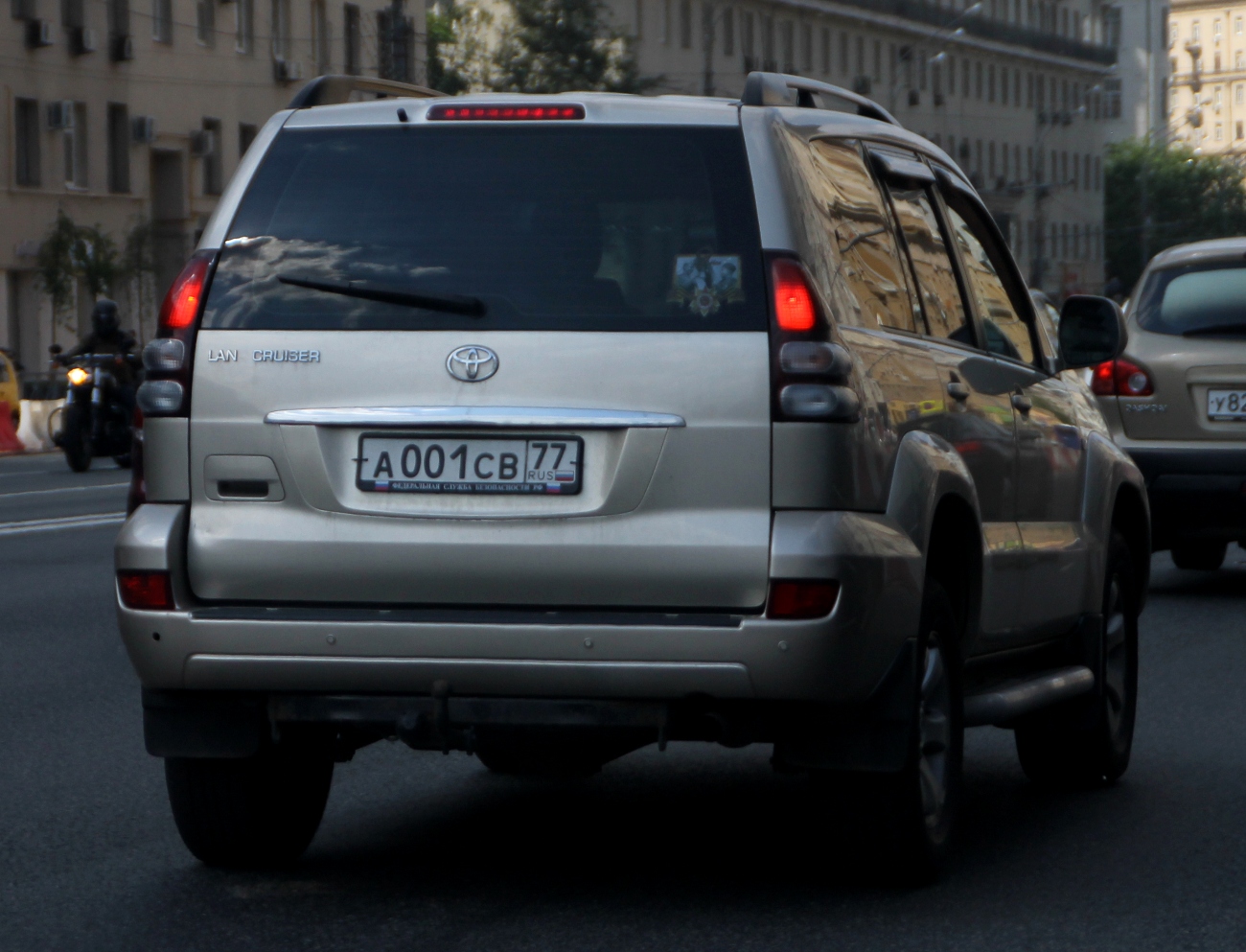 а 001 св 77, Toyota Land Cruiser Prado 3rd gen 5-door SUV (J120), 2002–2009