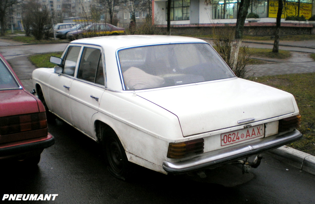0624 AAX, Mercedes-Benz E-Klasse 200–280 Sedan (W114/W115), 1967­–1976