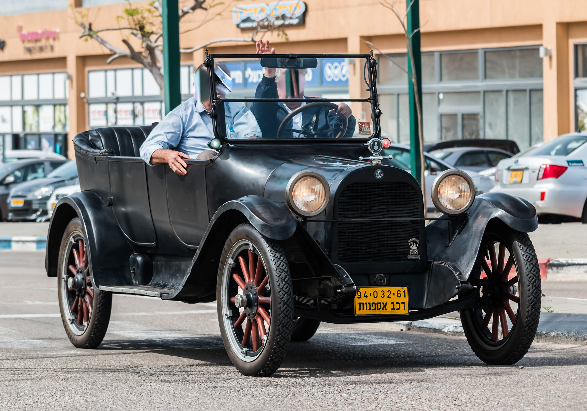 94-032-61, Dodge Model 30 