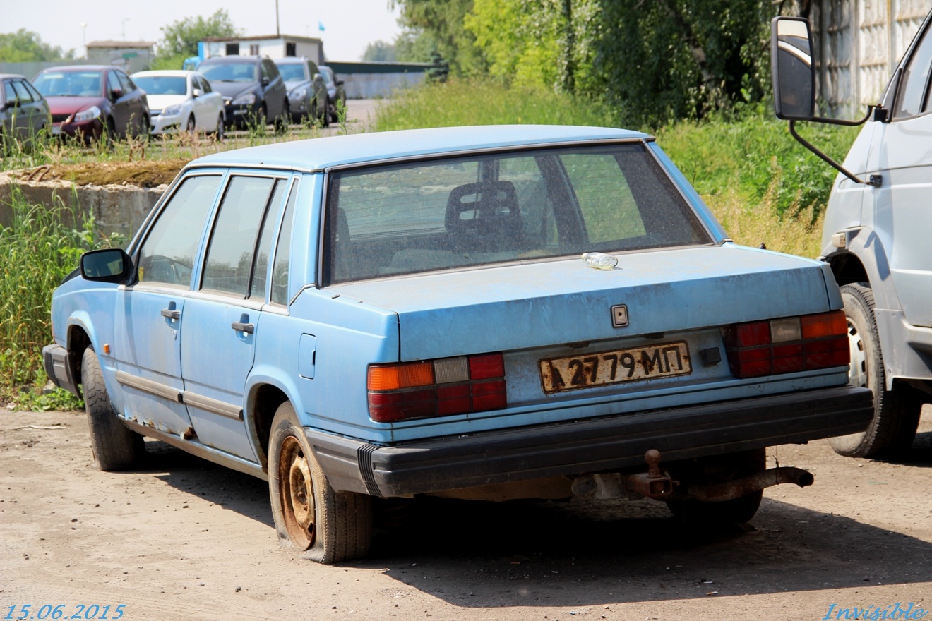 а 2779 МП, Volvo 740 1st gen Sedan (744), 1984–1989