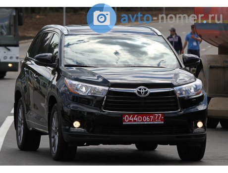 044D 067 77, Toyota Highlander