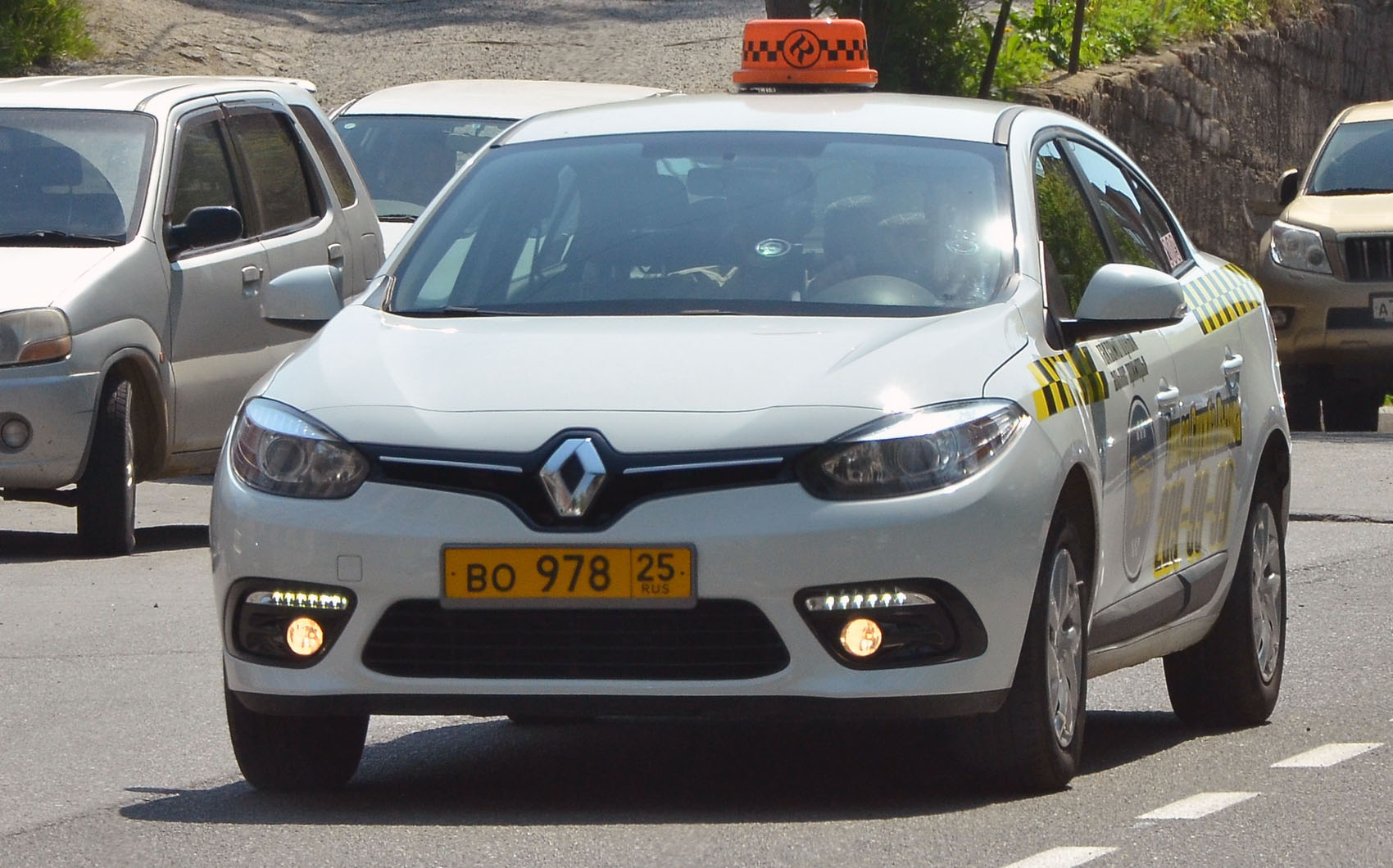 во 978 25, Renault Fluence 1st gen (L38), 2009–2020