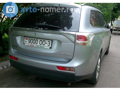 9000 OO-3, Mitsubishi Outlander