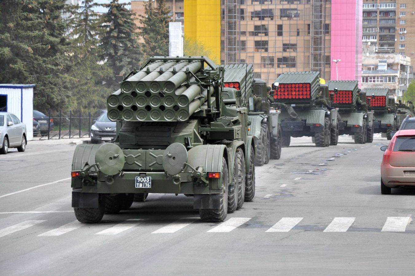 9003 тв 76, ZIL 135 