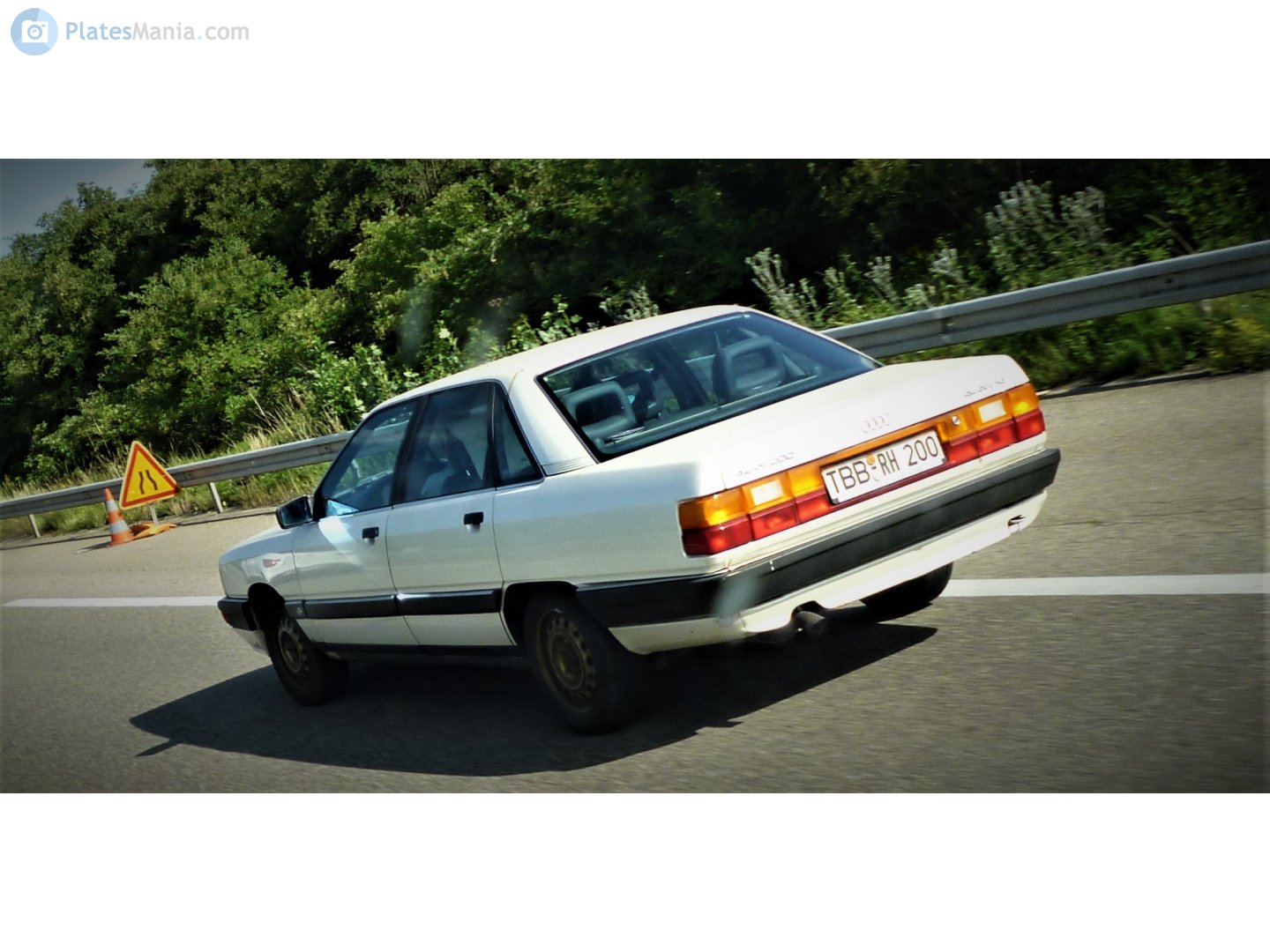 TBB RH 200, Audi 200 2nd gen Sedan (C3/44), 1983–1991